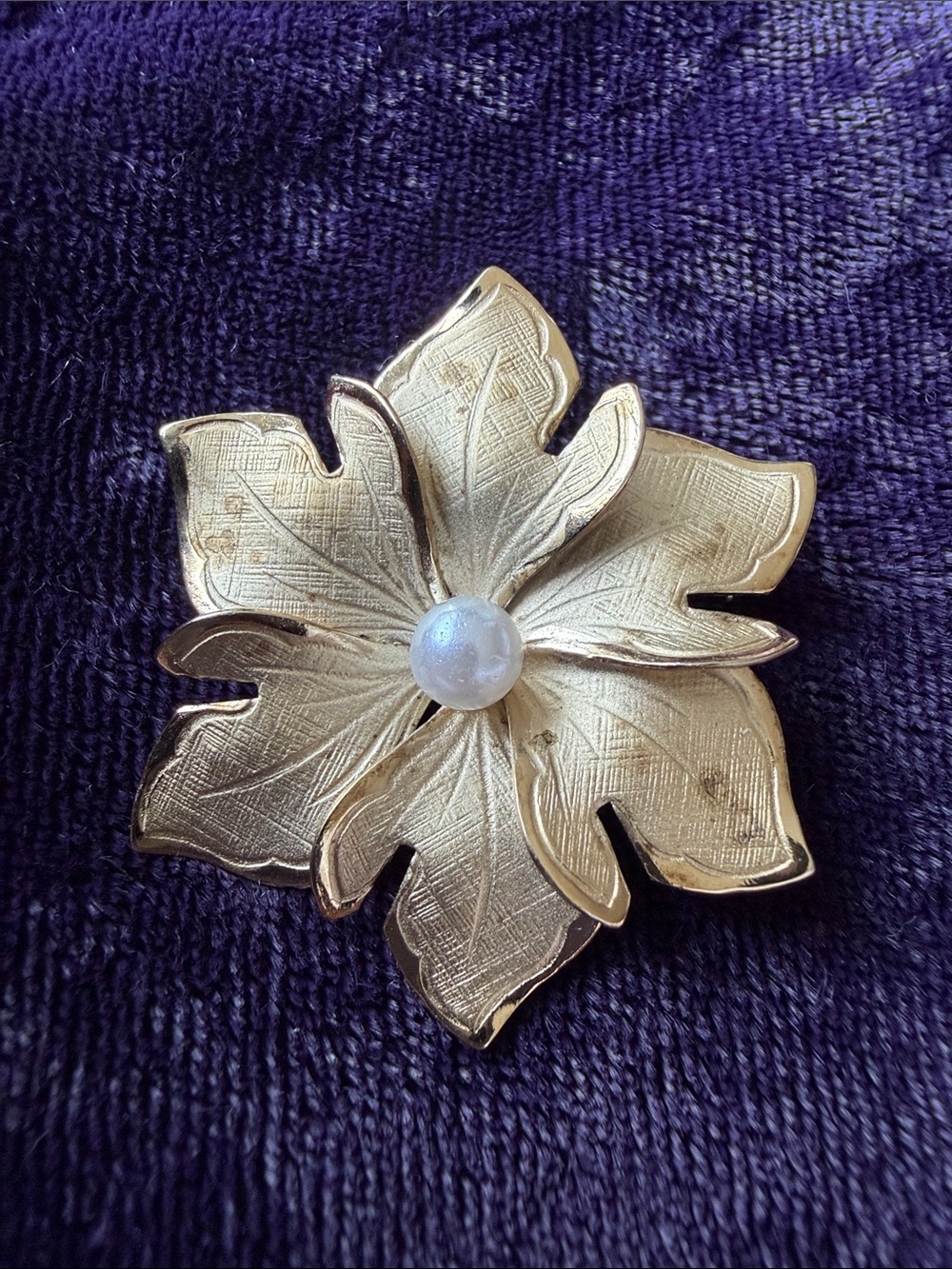 Vintage 10K gold vermeil brooch pin by Canadian designer Bond Boyd